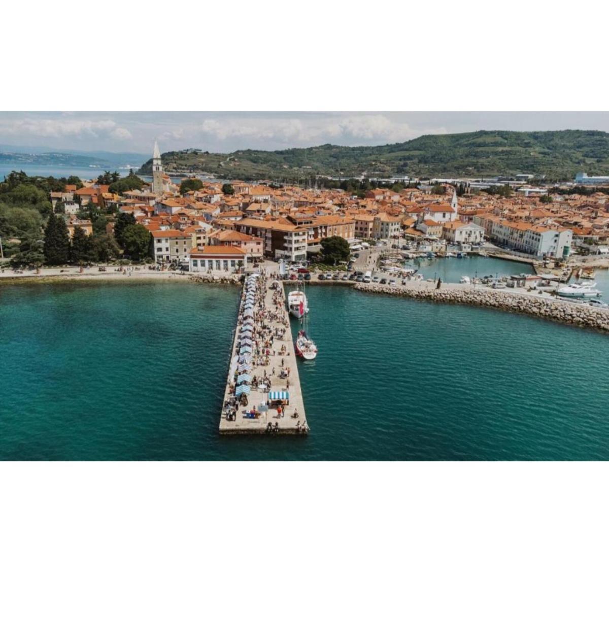 Apartma Rea Izola, Pergola & Terassa, Parking Exterior foto