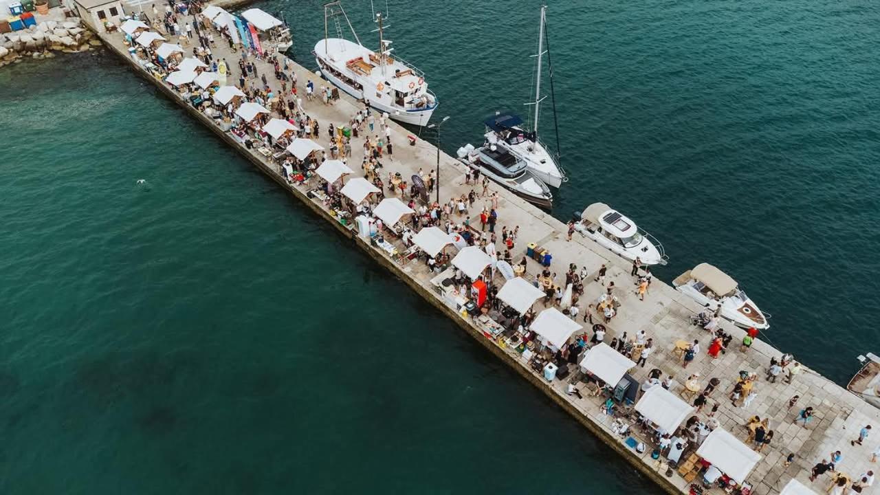 Apartma Rea Izola, Pergola & Terassa, Parking Exterior foto